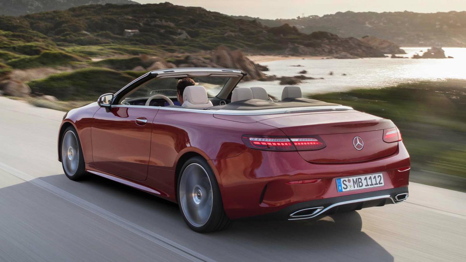 Ολόφρεσκες Mercedes E-Class coupe και cabrio